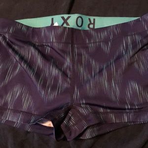 Roxy work out / board short